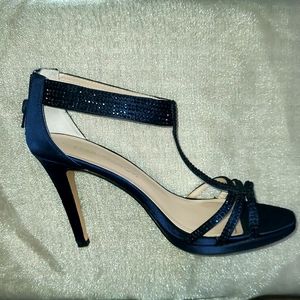 Caparros Navy Blue Satin Rhinstone Size 8B Heels